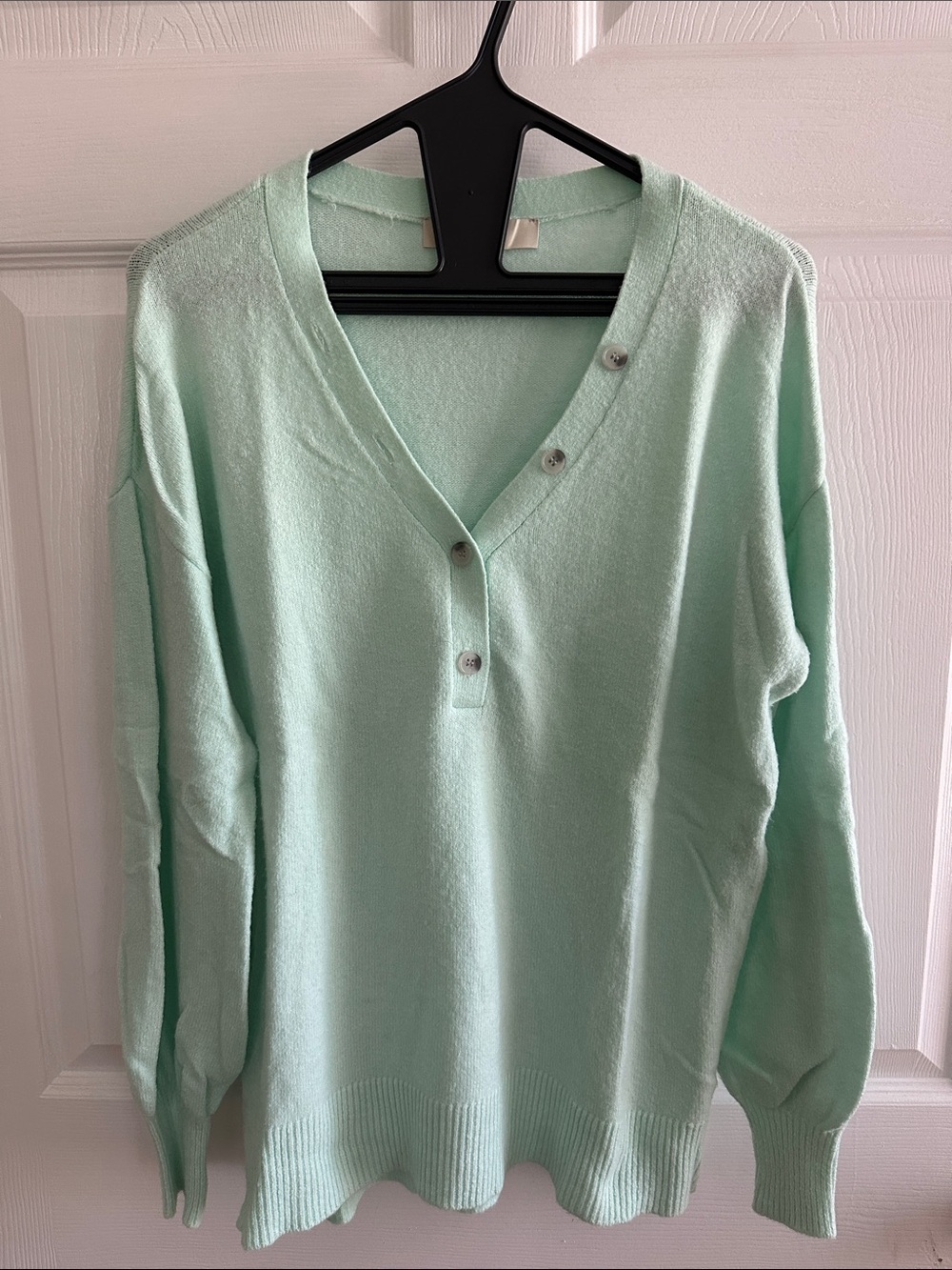 LOFT - Light Mint V-Neck Button Detail Sweater - Size Small